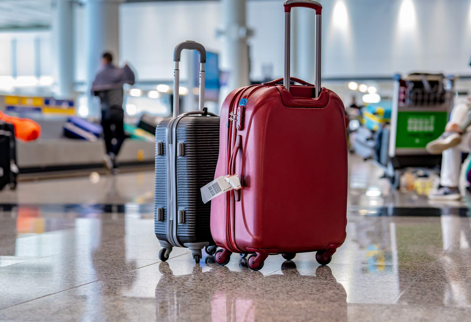 Guide simple des règles sur les bagages en soute | KAYAK