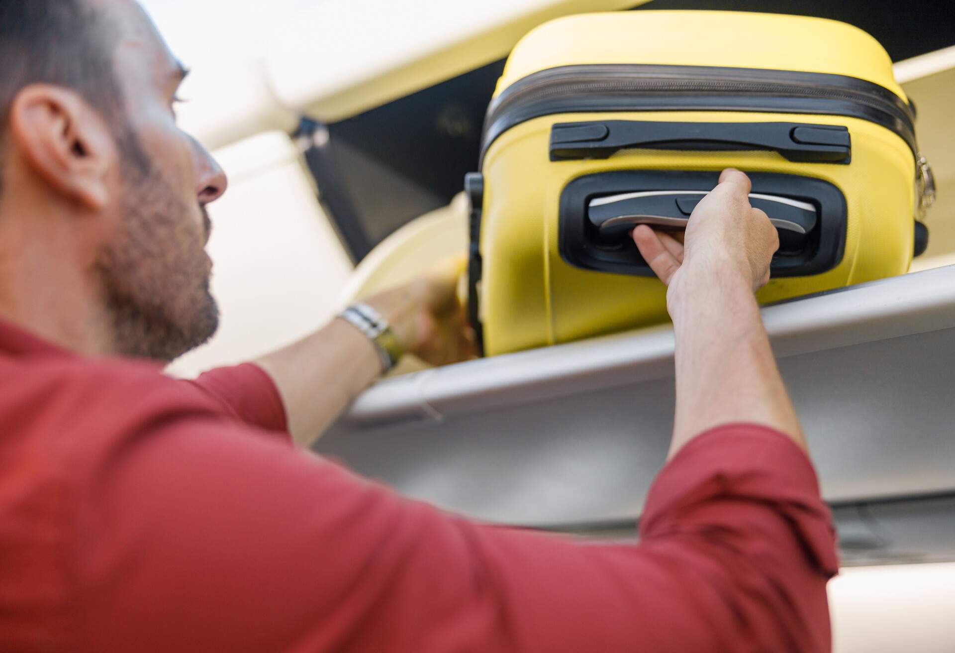Guide sur les dimensions du bagage cabine Vueling | KAYAK
