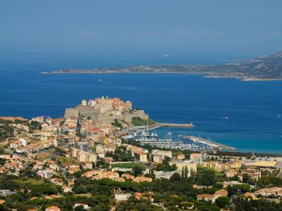 Vols pas chers Bâle - Corse à partir de 29€ - KAYAK