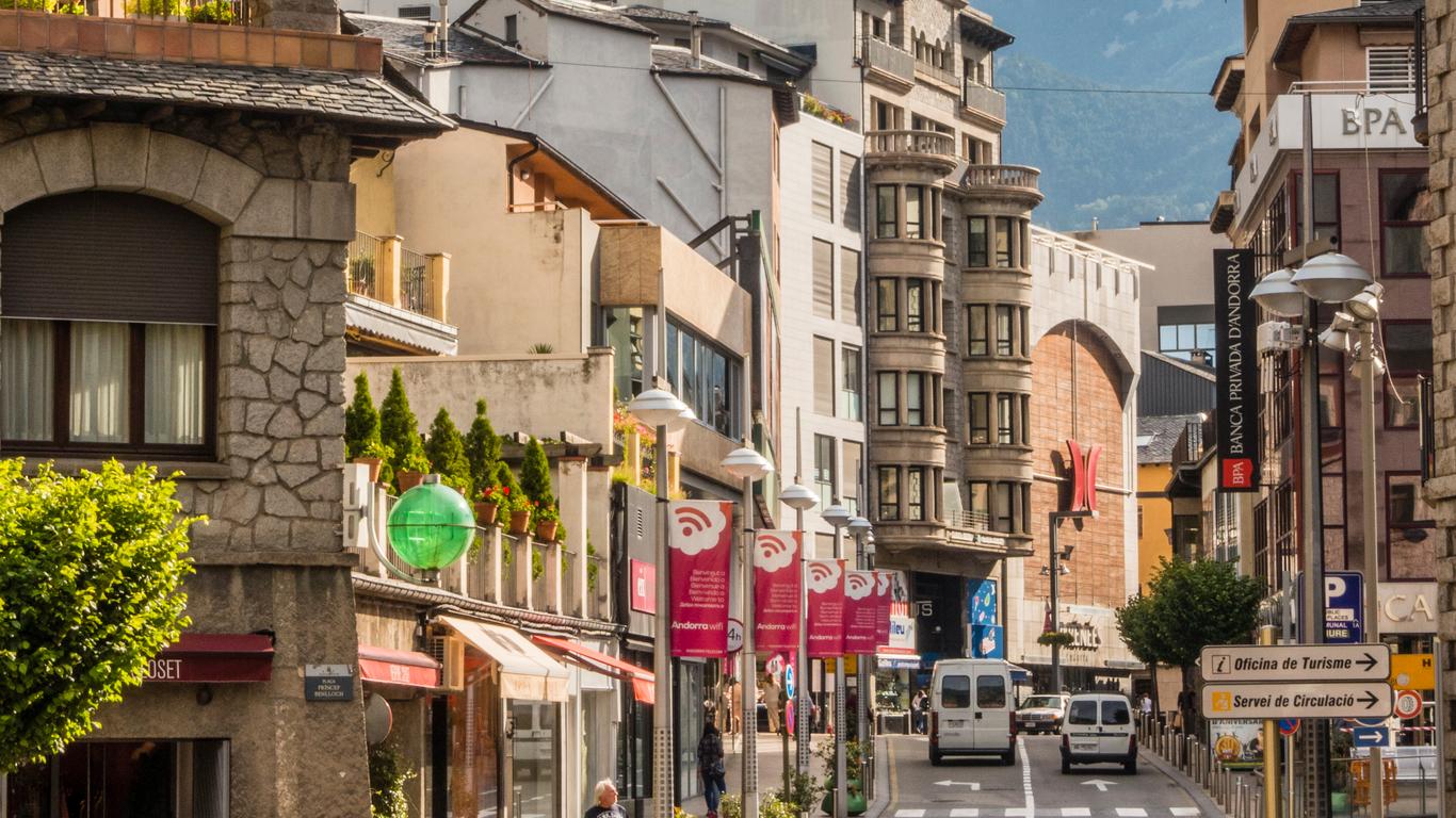 Hébergements à Andorre-la-Vieille à partir de 53 €/nuit | KAYAK