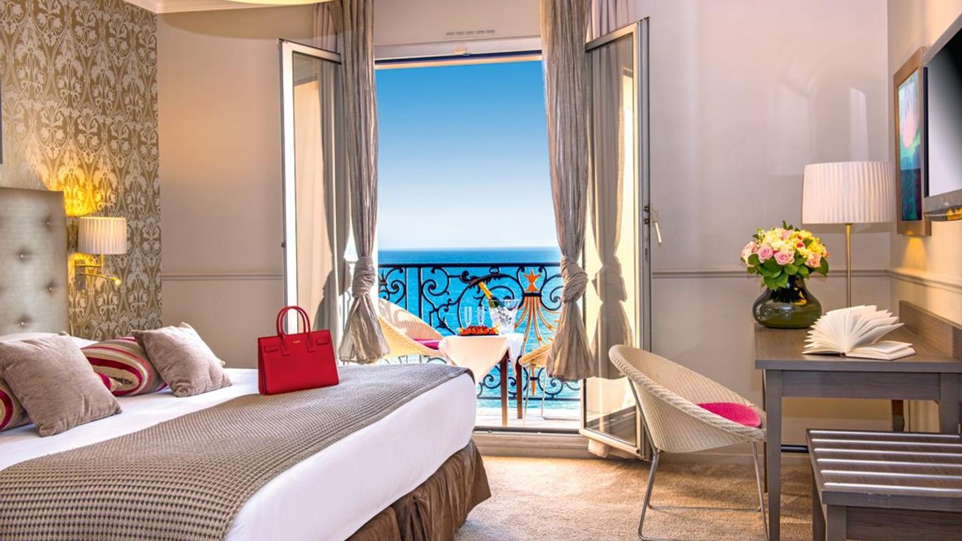 Hôtel Vacances Bleues Le Royal à partir de 61 €. Hôtels à Nice - KAYAK