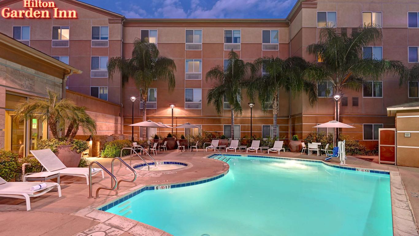 Hilton Garden Inn San Bernardino à partir de 71 €. Hôtels à San Bernardino  - KAYAK