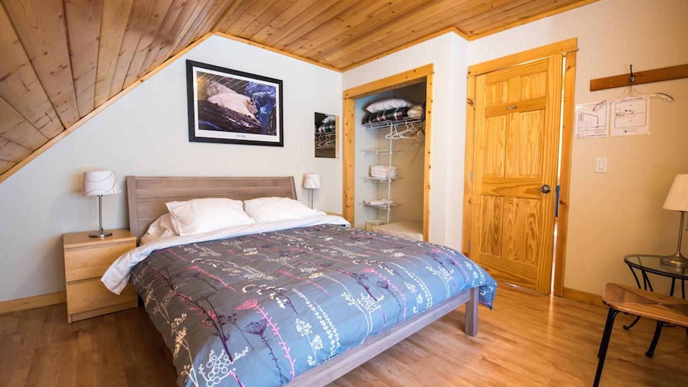 HI Canmore Hostel/Alpine Club of Canada à partir de 30 €. Auberges de  jeunesse à Canmore - KAYAK