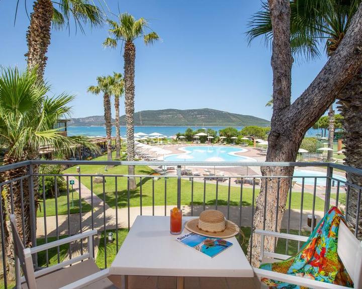 Hotel Corte Rosada Resort & Spa - Adults Only à partir de 104 €. Hôtels à  Alghero - KAYAK