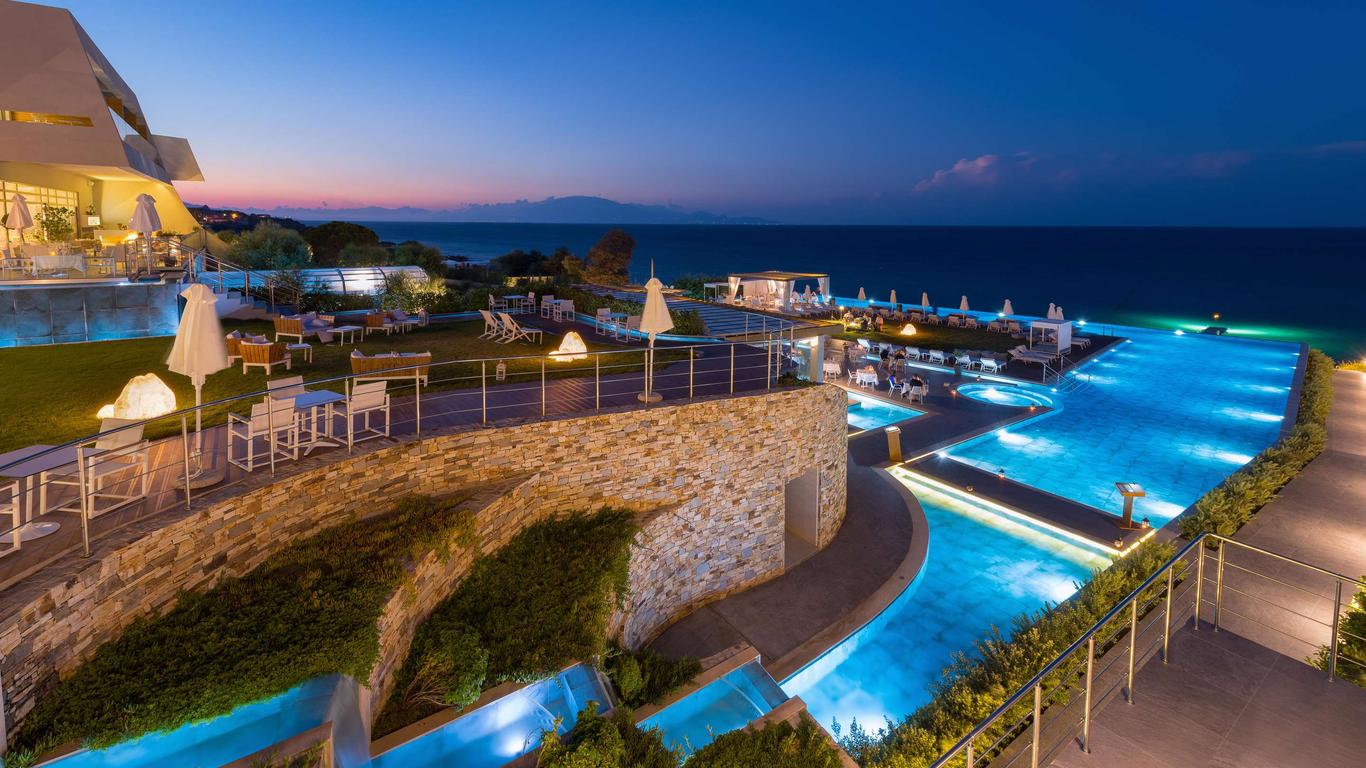 Lesante Blu Exclusive Beach Resort - Adults Only à partir de 185 €.  Complexes hôteliers à Tragaki - KAYAK
