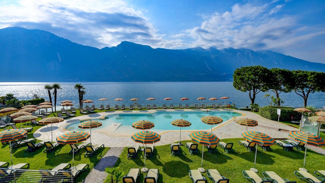 Hotel Du Lac à partir de 64 €. Hôtels à Limone sul Garda - KAYAK