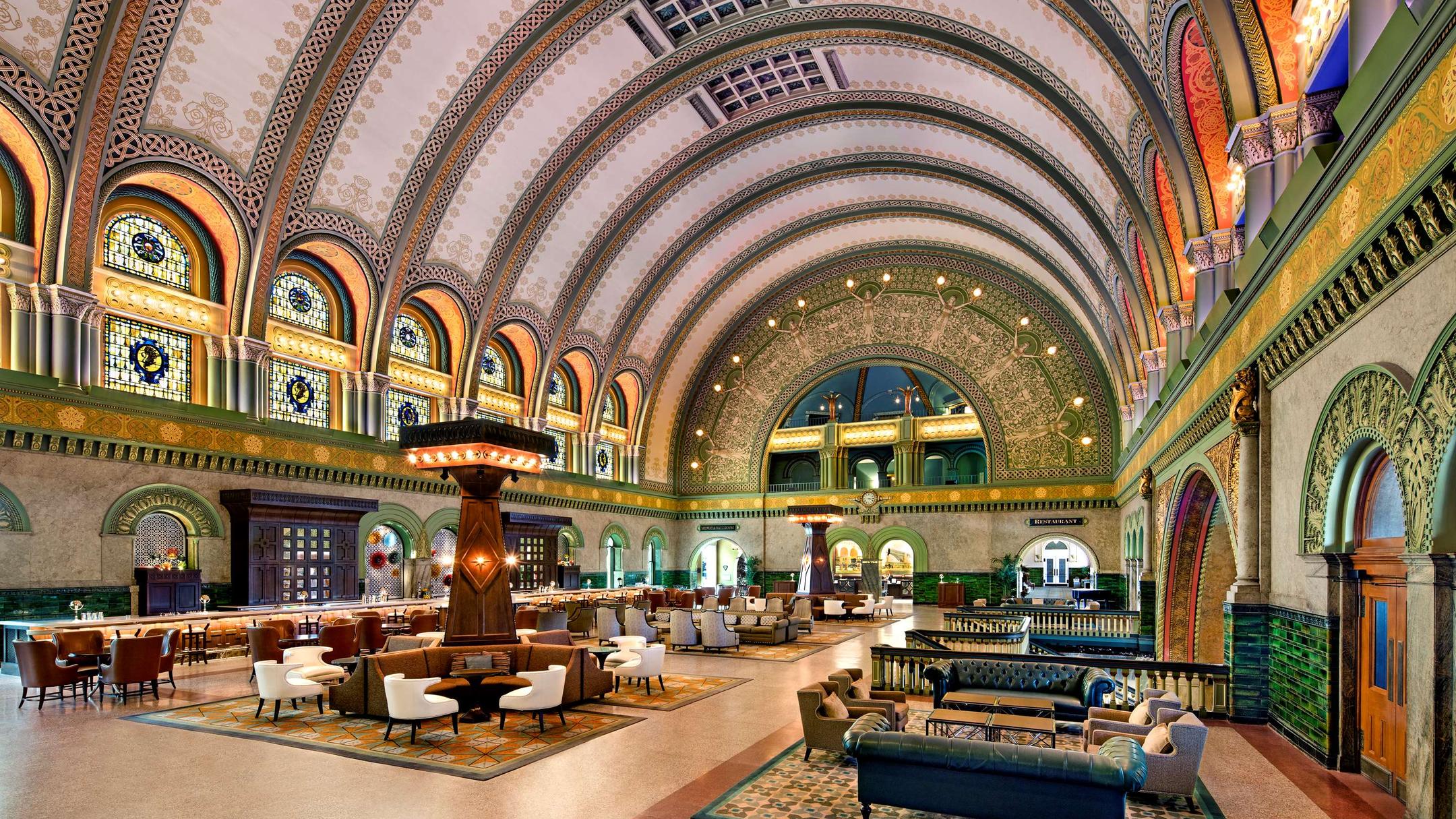 St. Louis Union Station Hotel, Curio Collection by Hilton à partir de