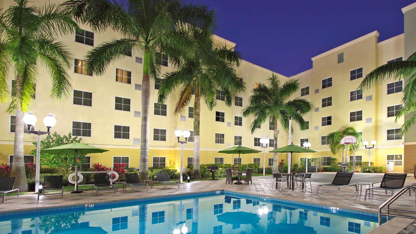 Homewood Suites by Hilton Miami - Airport West à partir de 91 €. Hôtels à  Miami - KAYAK