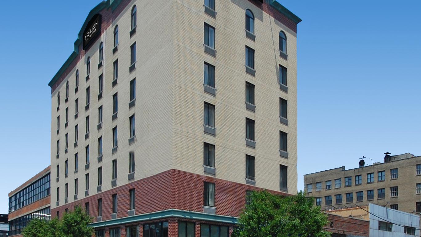 Red Lion Inn & Suites Long Island City à partir de 76 €. Hôtels à Queens -  KAYAK